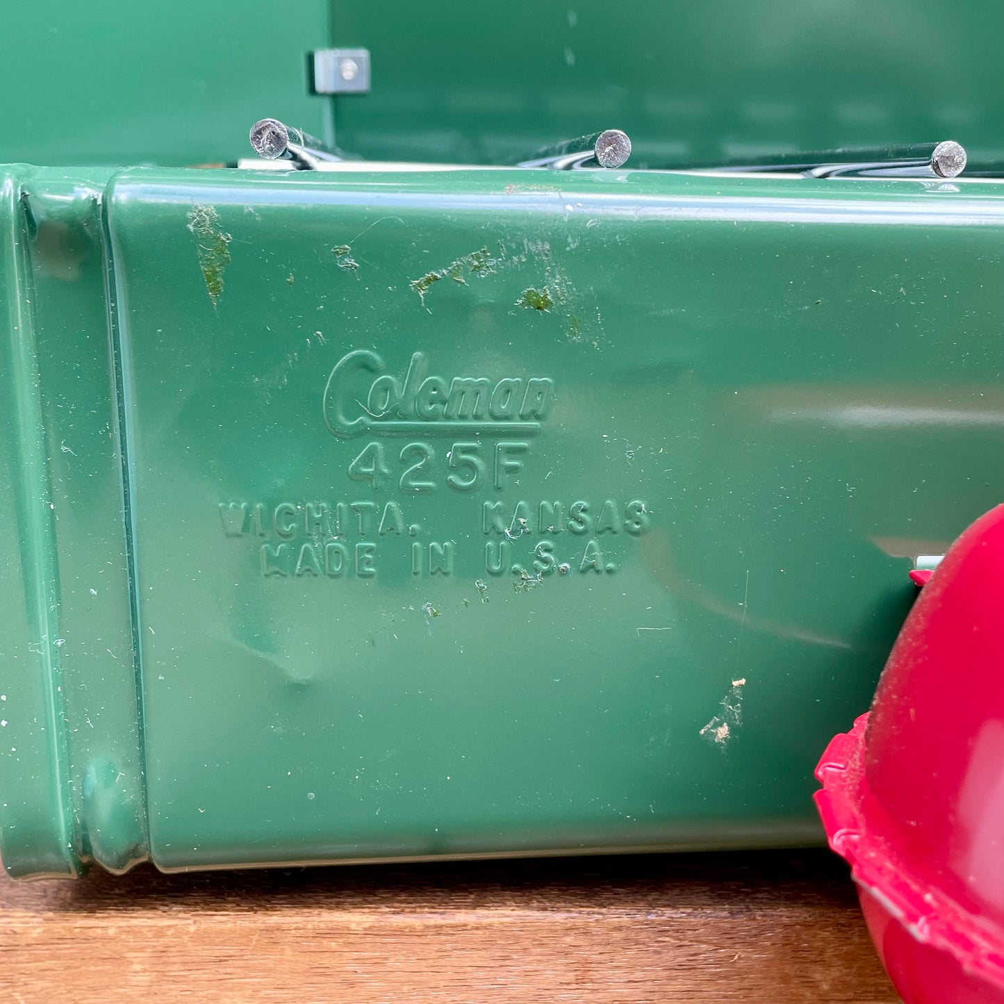 NOS! 1983/9 COLEMAN 425F Two Burner Stove