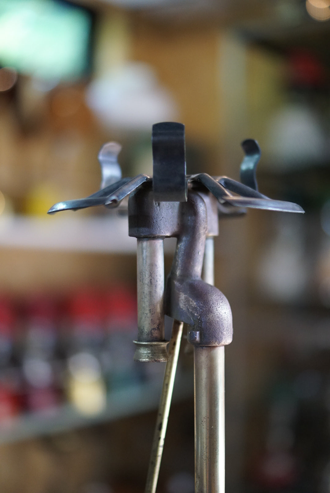 1920's COLEMAN Model 118 LAMP