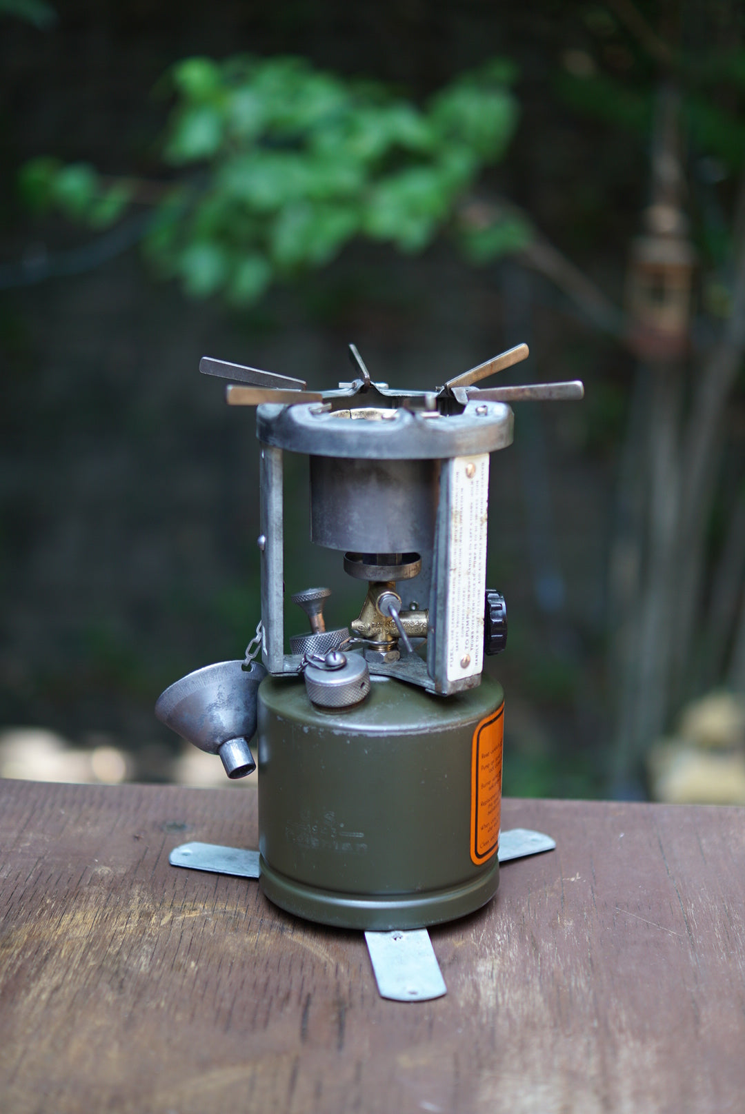 1943's COLEMAN520 GI STOVE
