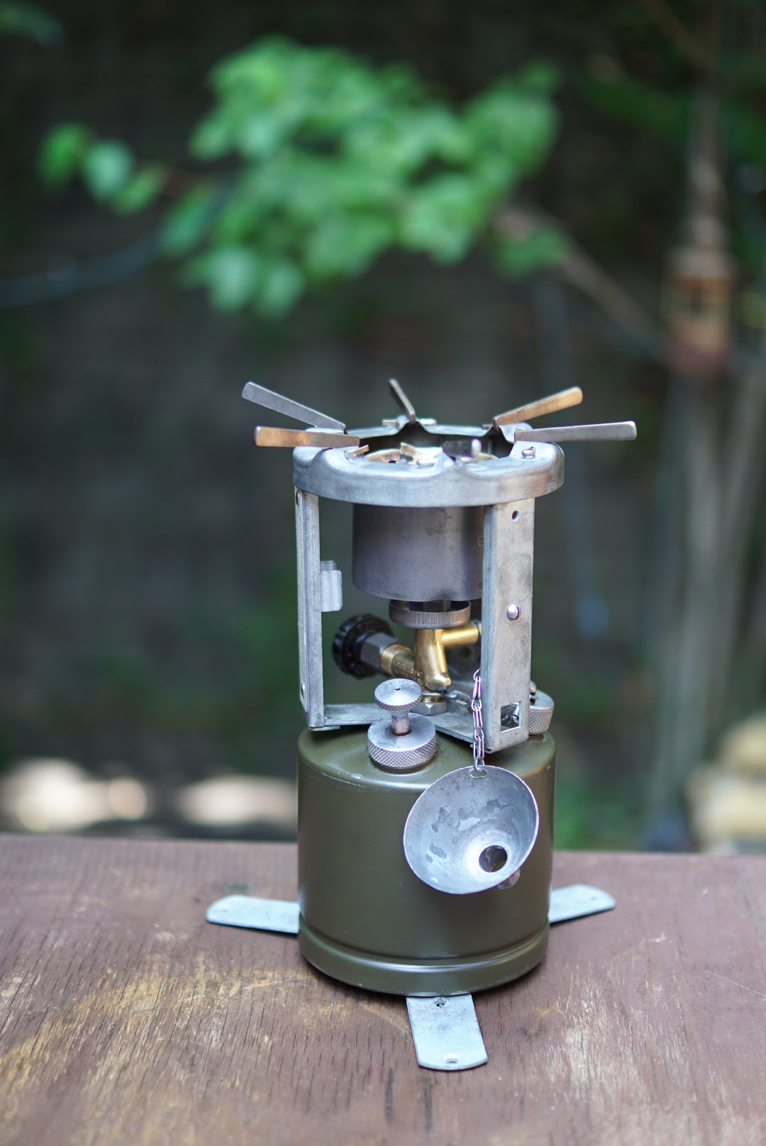 1943's COLEMAN520 GI STOVE