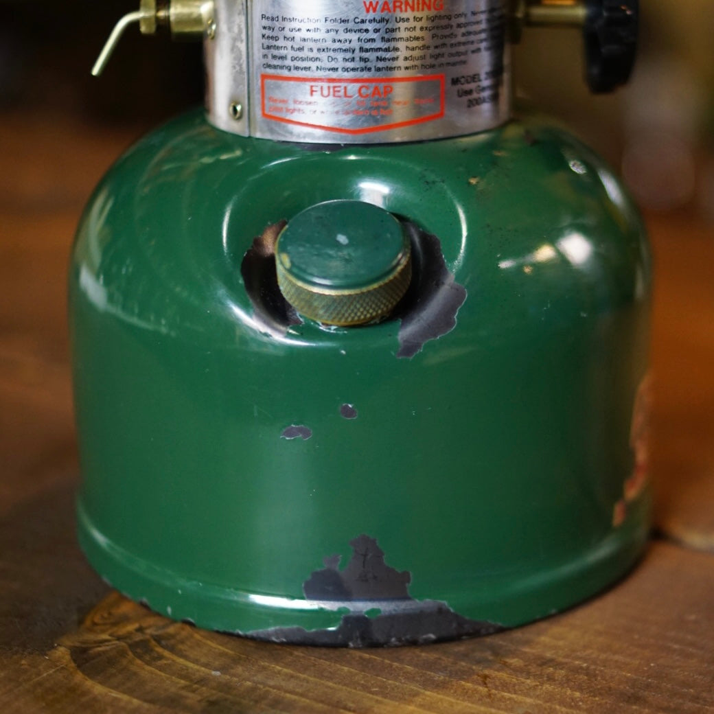 1980/12 COLEMAN 200A700
