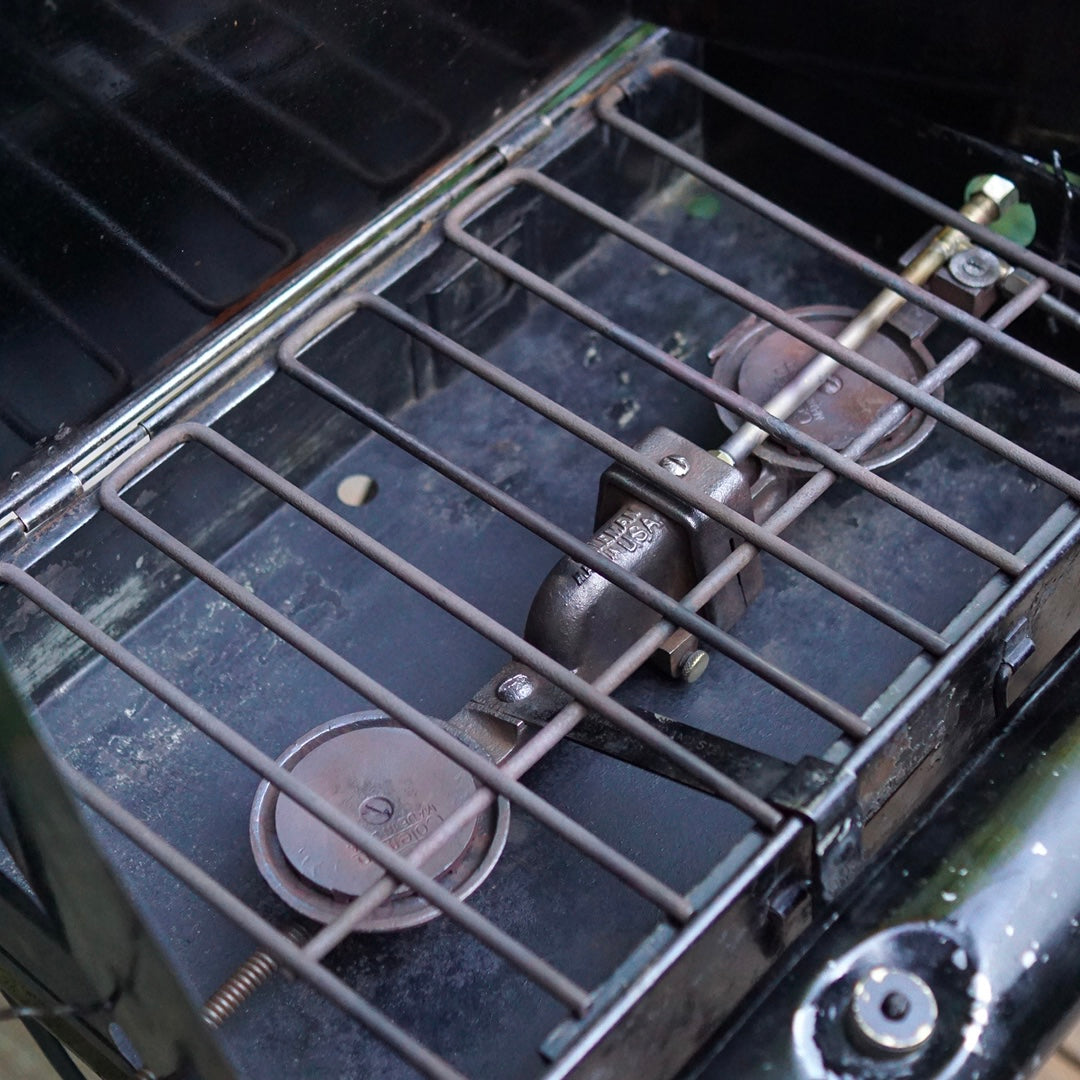 1930's COLEMAN Model 9E Two Burner Stove