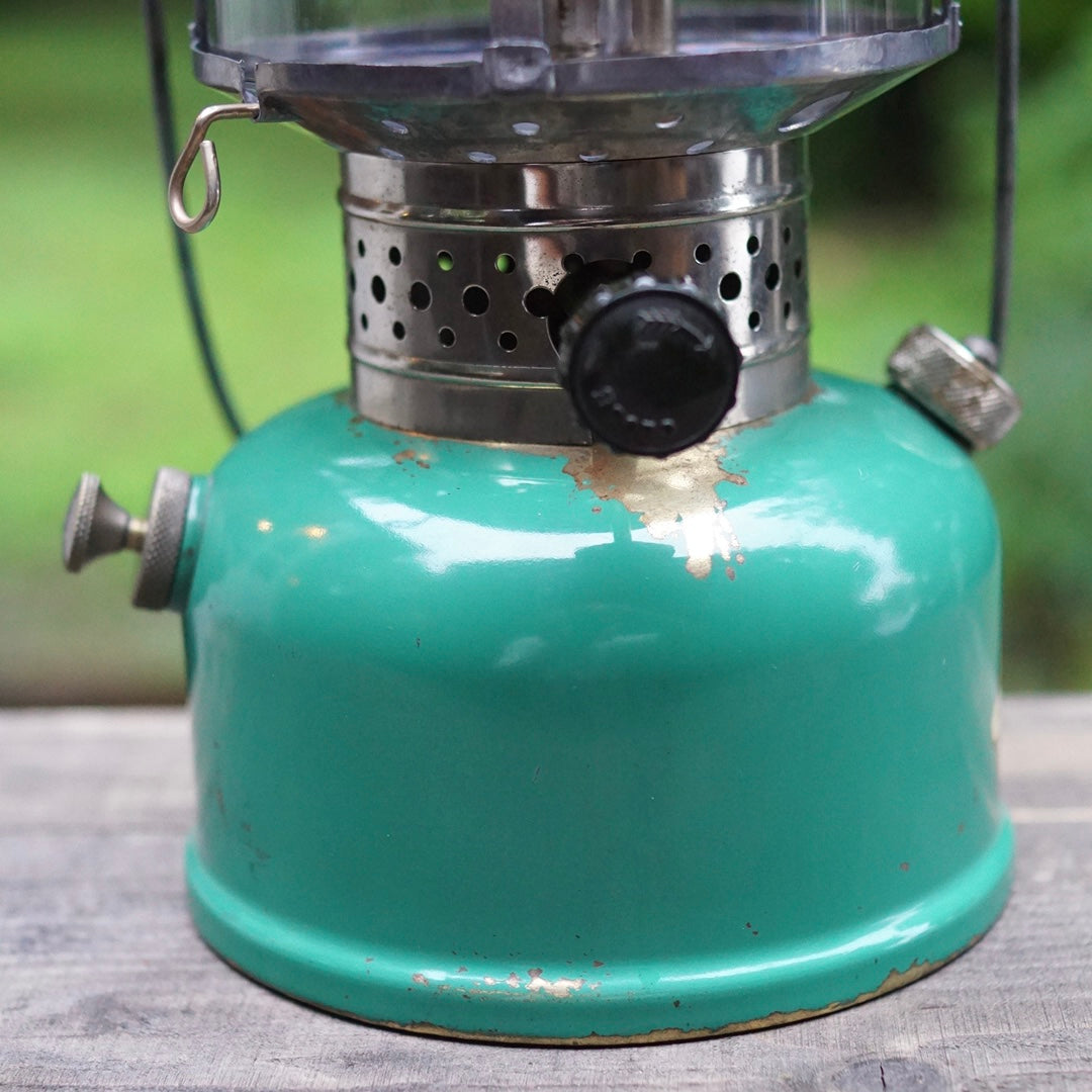 1935/2 COLEMAN 235 Kerosene