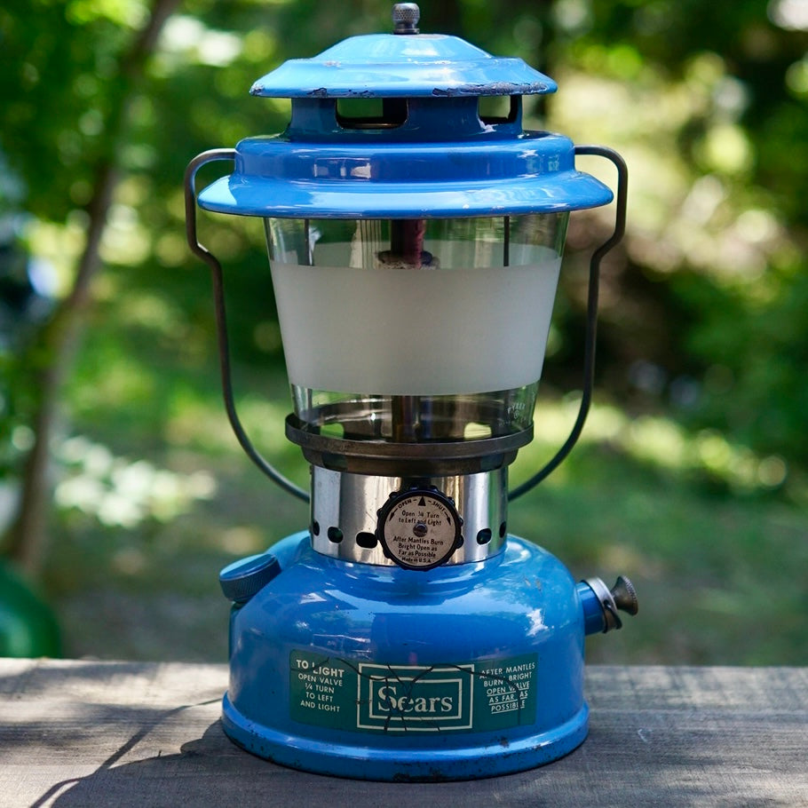 1971/2 SEARS 72215        Single mantle lantern