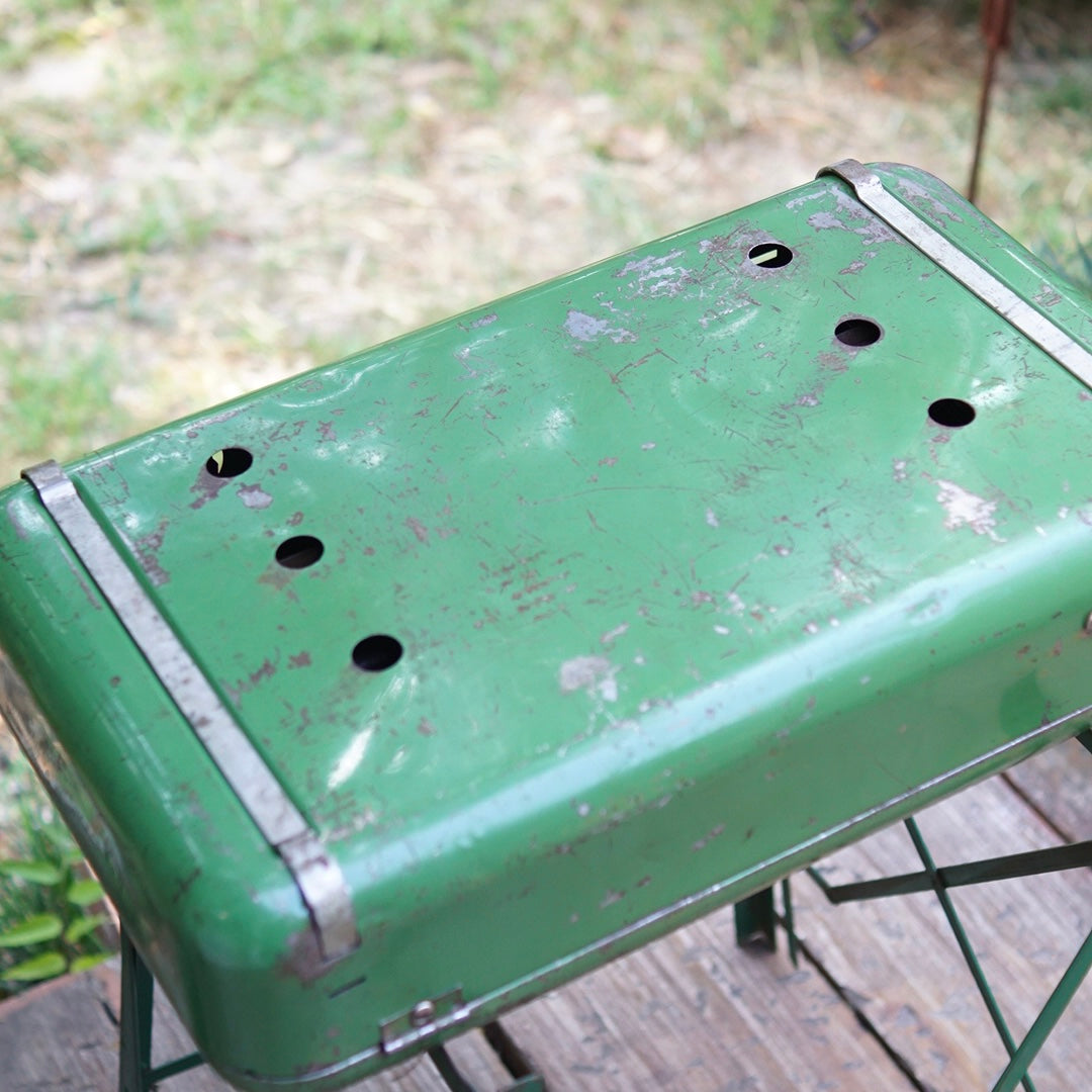 1941's COLEMAN 419         Two Burner Stove