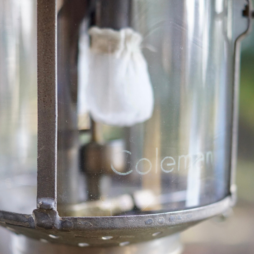 1930's COLEMAN 235 Kerosene Lantern