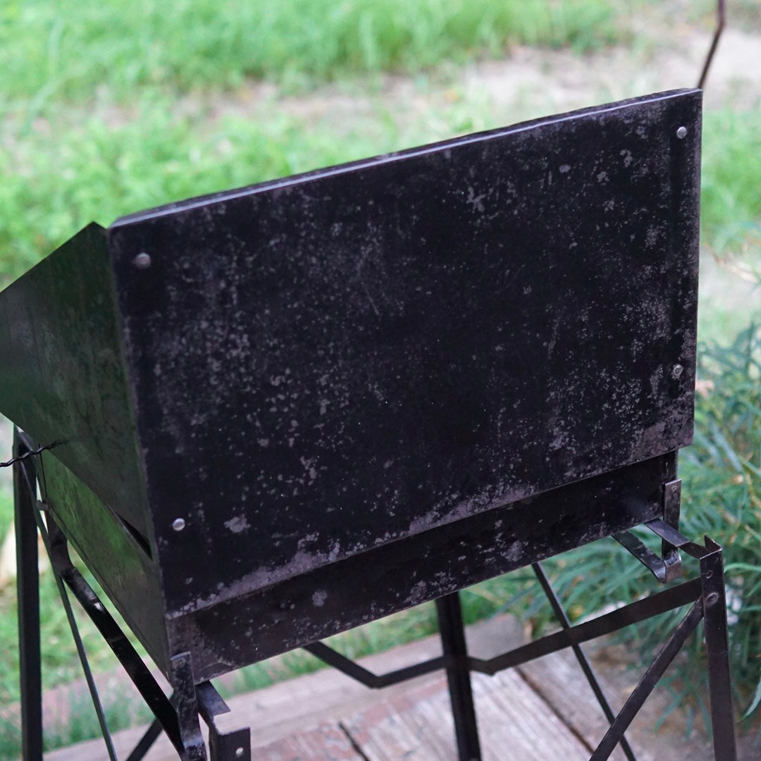 1930's COLEMAN 6F ?       Two Burner Stove