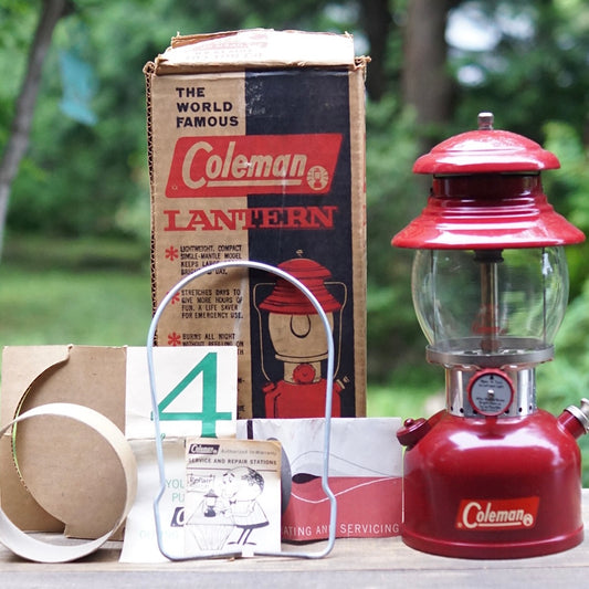 Museum-Quality！             1962 /1Coleman 200A Burgundy