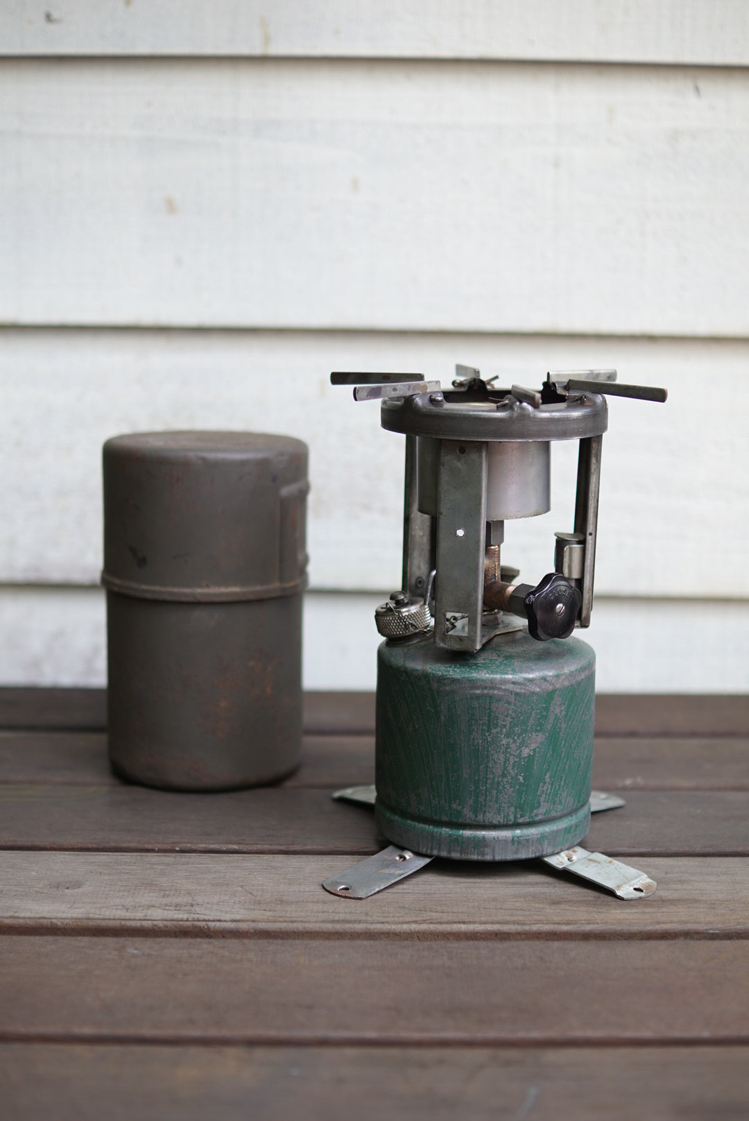 1941's AGM M-1941 GI STOVE