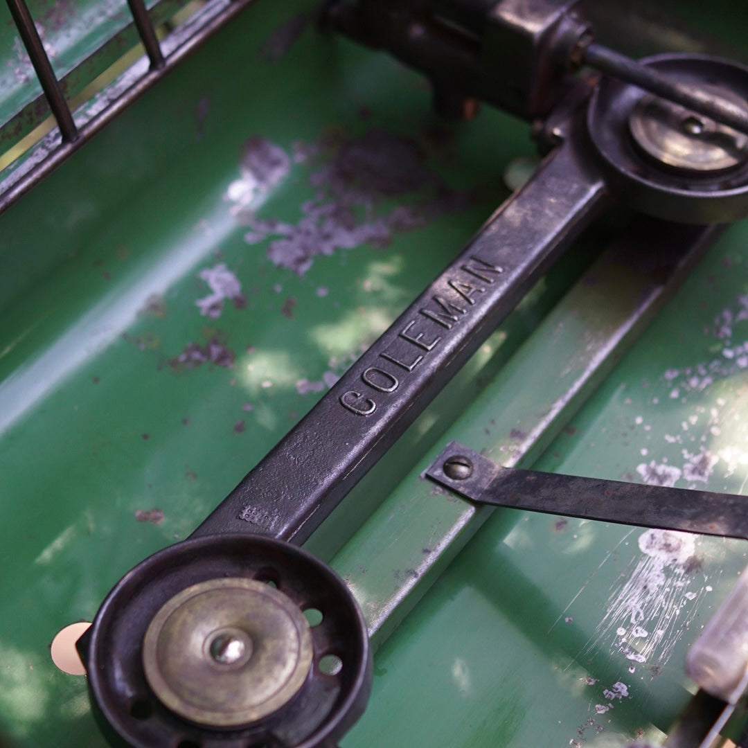 1941's COLEMAN 419         Two Burner Stove