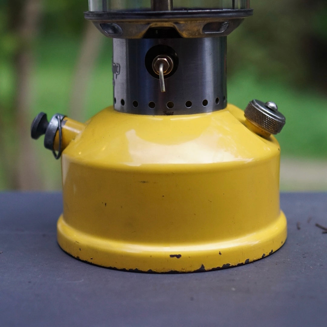 1960's DURA CAMP Model 730 – Mr.LANTERN