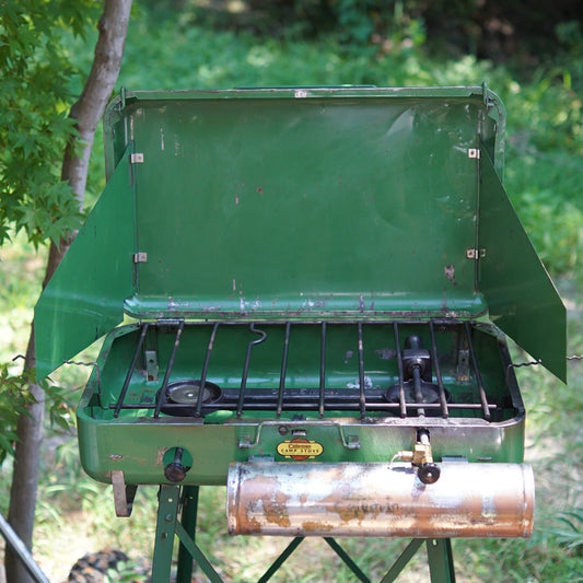 1941's COLEMAN 419         Two Burner Stove