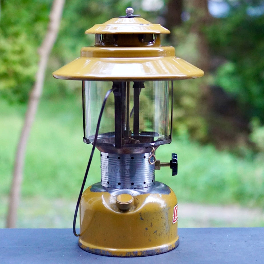 1972/1 COLEMAN 228F   GOLD BOND