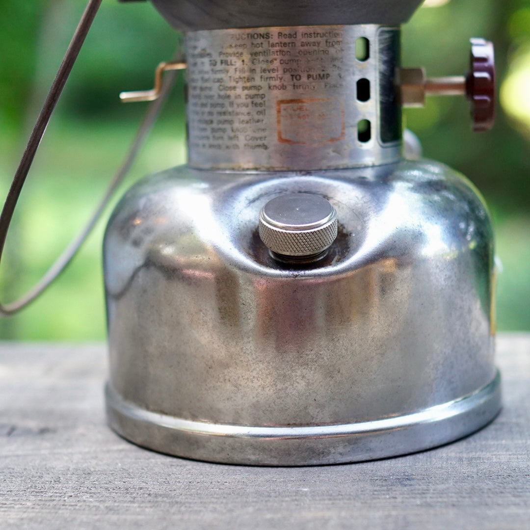 1976/1 COLEMAN 231-720 Kerosene Lantern
