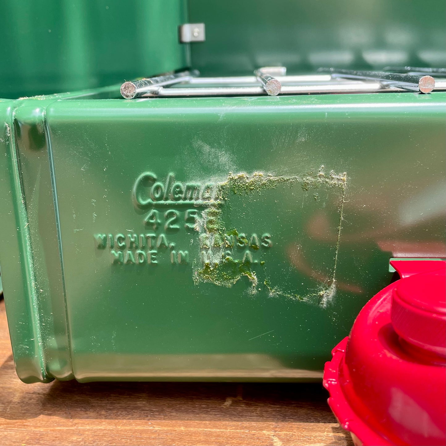 NOS! 1977/6 COLEMAN 425E Two Burner Stove