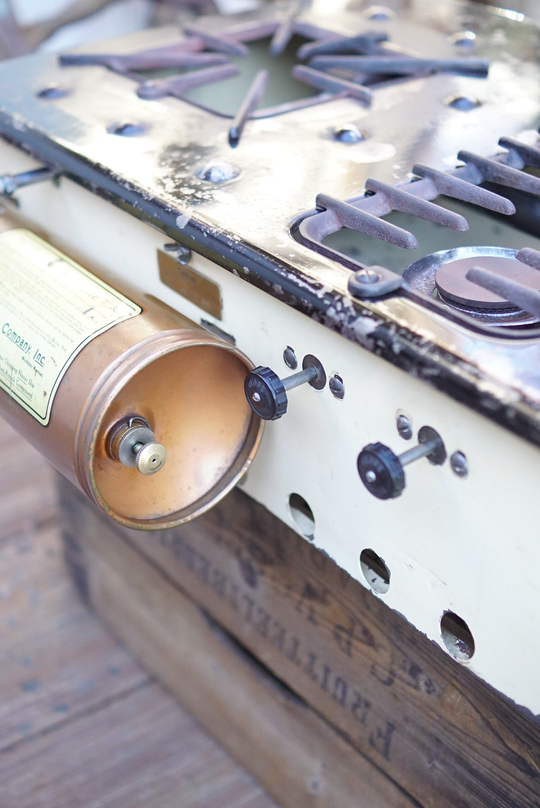 1940's COLEMAN 395          Hot Plate