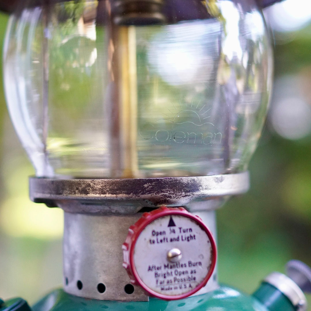 1951/8 COLEMAN 200A Christmas