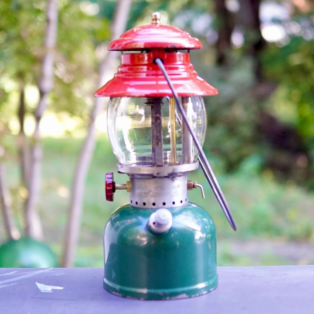 1951/8 COLEMAN 200A Christmas