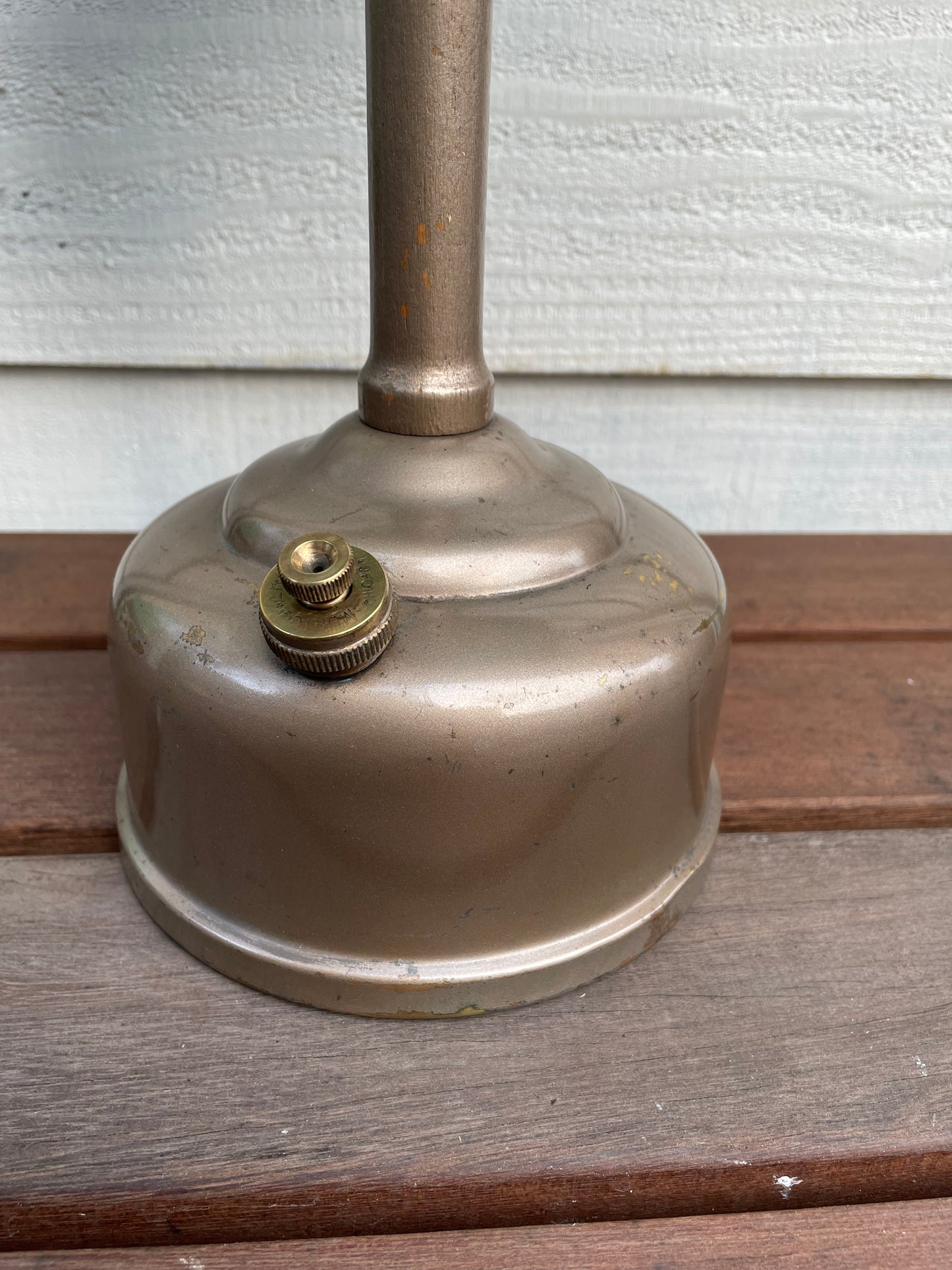 1920-30's Akron model 121 lamp