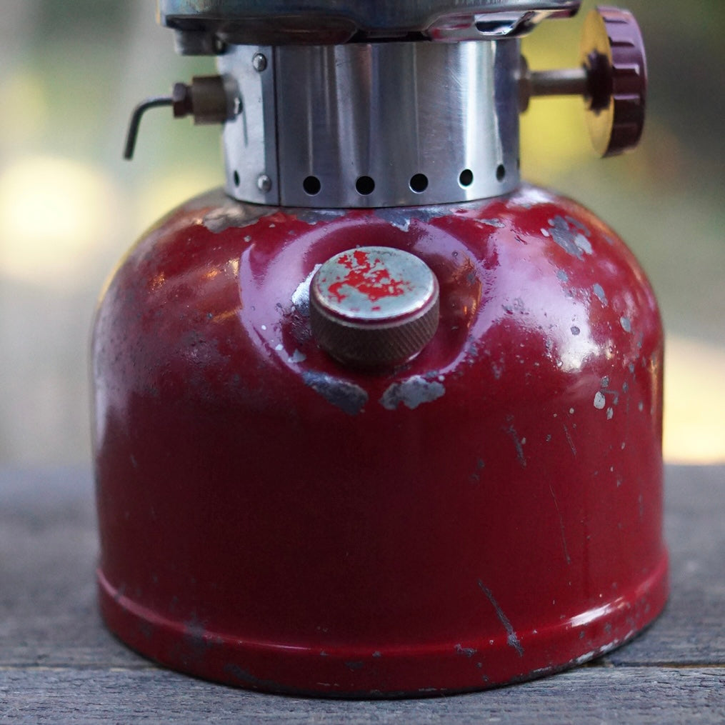1962/1 COLEMAN 200A Burgundy