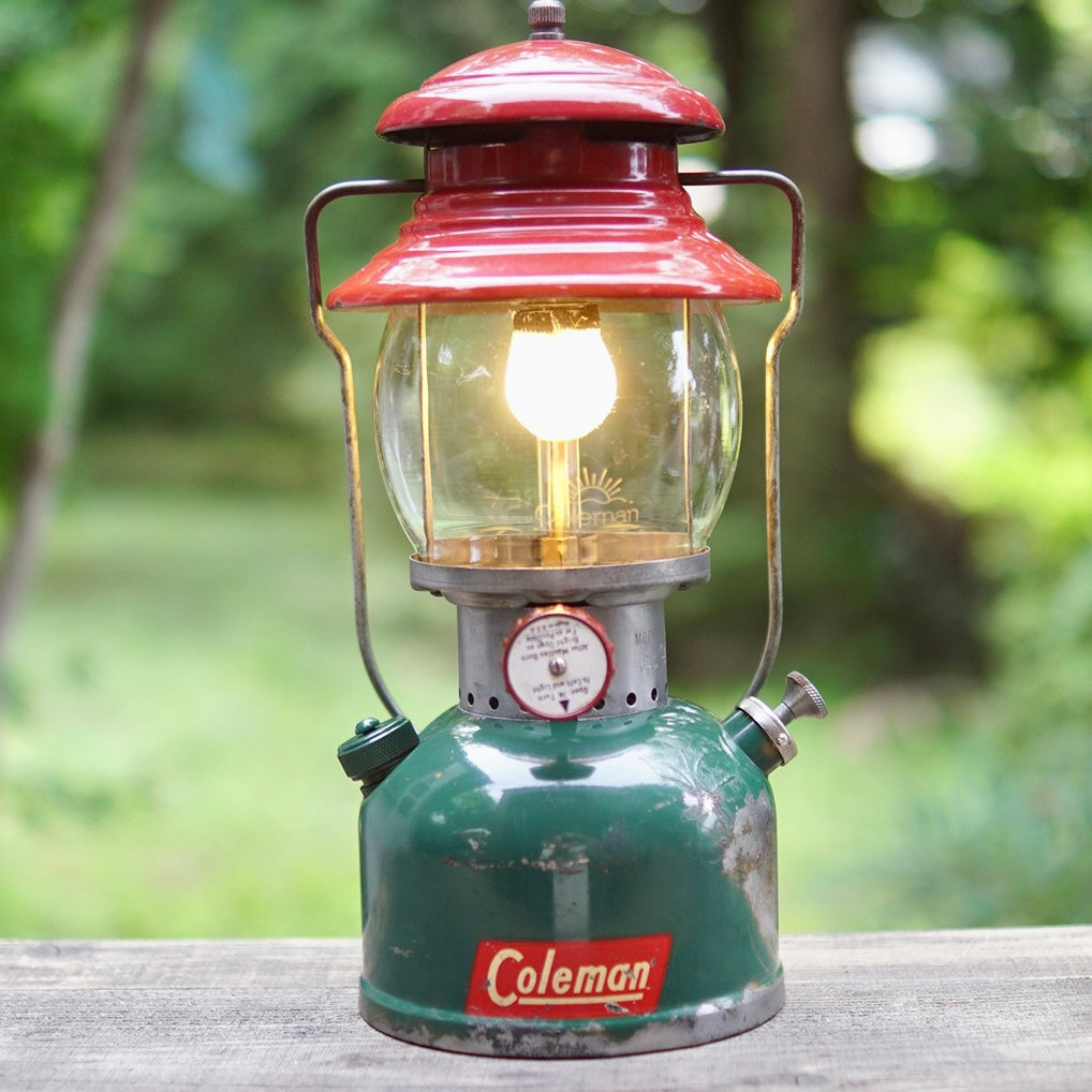 1951/9 COLEMAN 200A Christmas Lantern