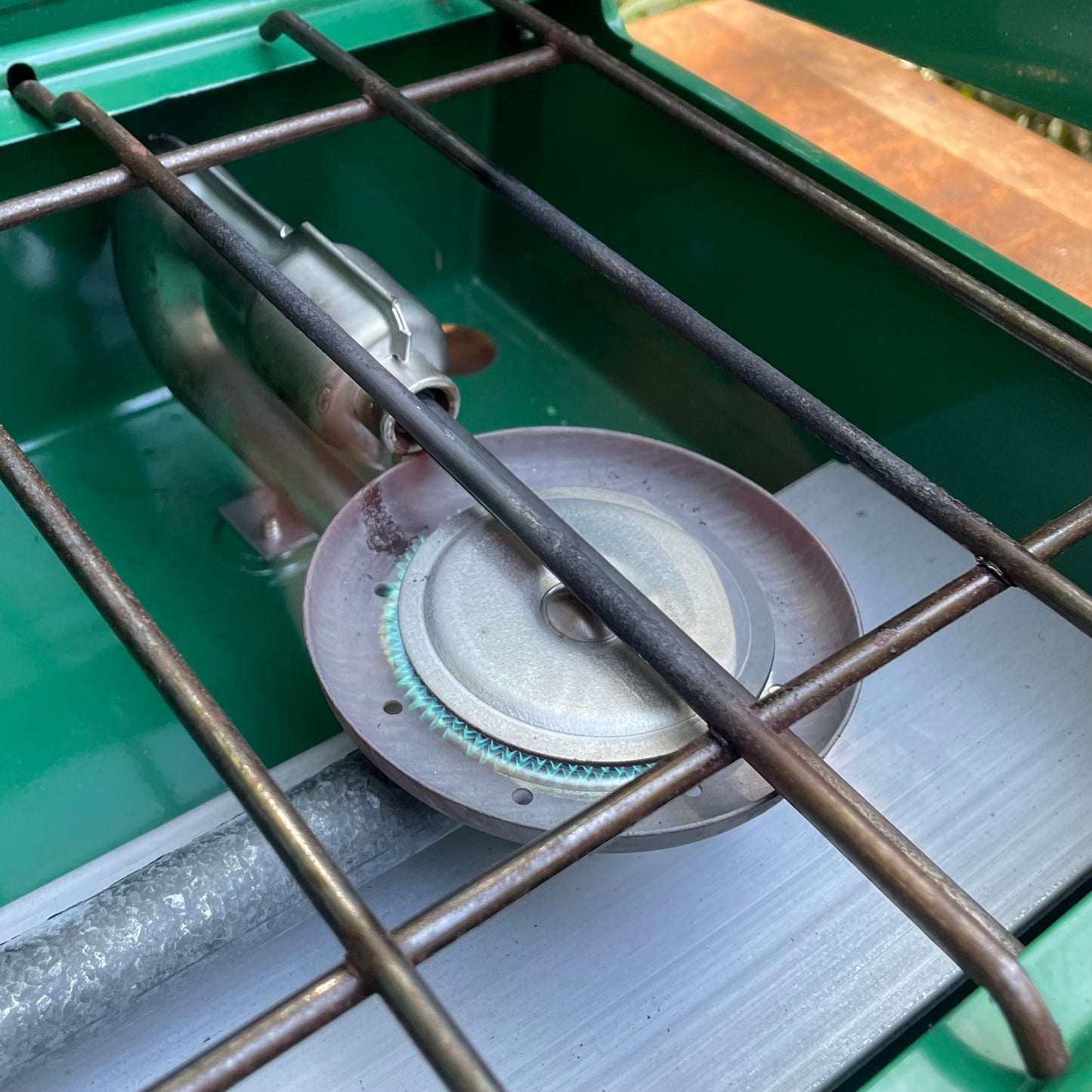 1979/2 COLEMAN 431 "Tourist" Canada                  Two Burner Stove