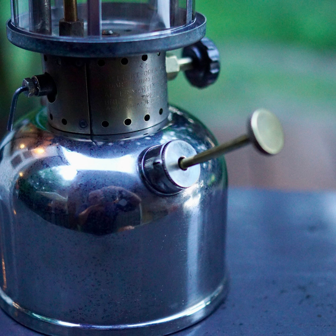 1930's COLEMAN 242NL