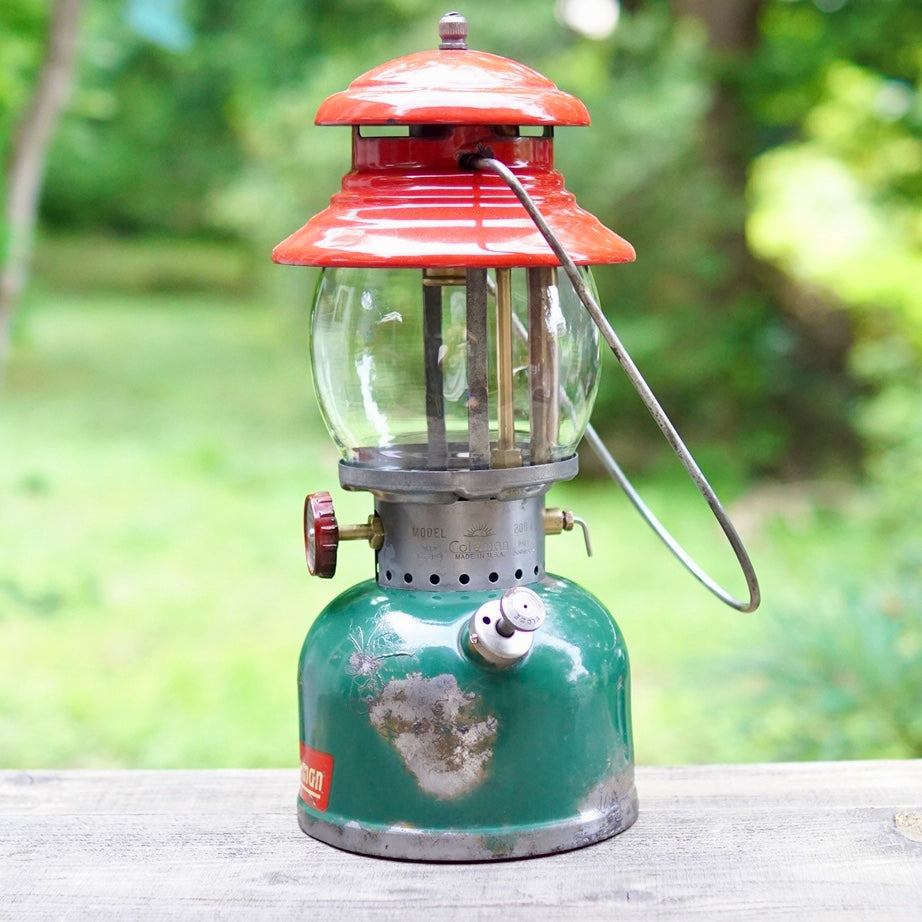 1951/9 COLEMAN 200A Christmas Lantern