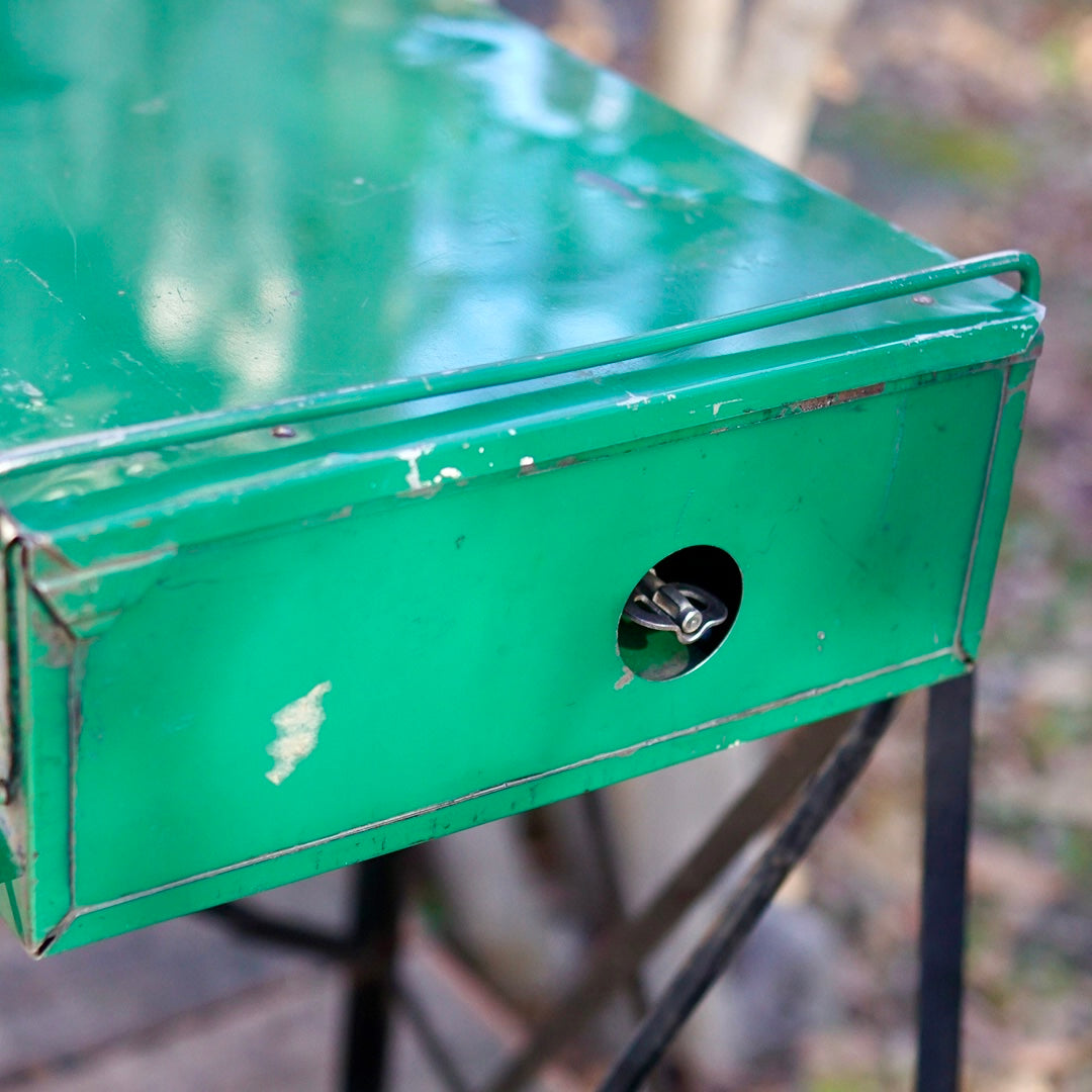 1940-50's COLEMAN 425 Stove First Model