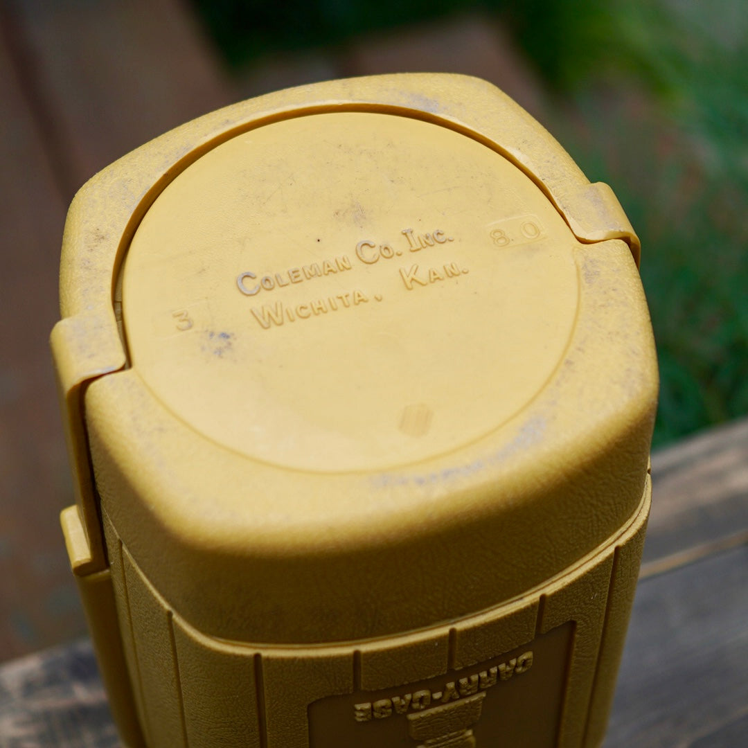 1980/3 COLEMAN Clamshell Lantern Case
