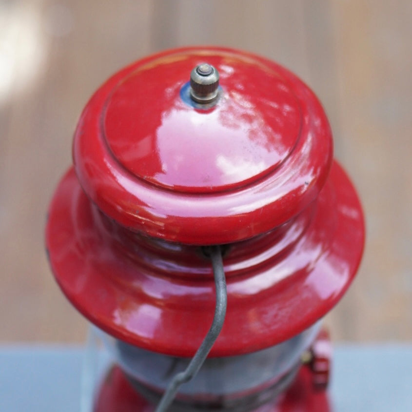 1961/10 COLEMAN 200A Burgundy