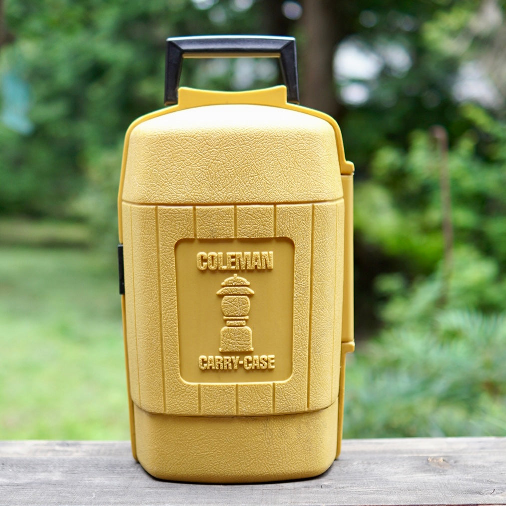 1980/3 COLEMAN Clamshell Lantern Case