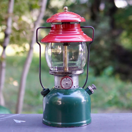 1951/8 COLEMAN 200A Christmas