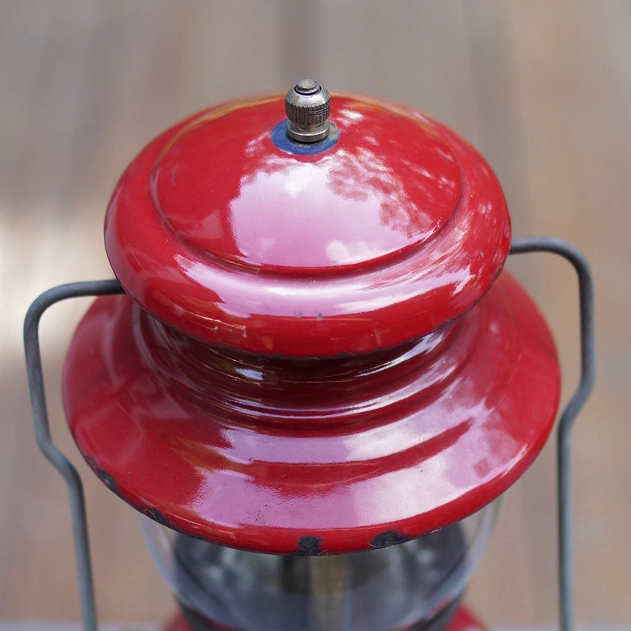 1961/10 COLEMAN 200A Burgundy