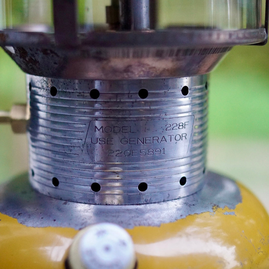 1972/1 COLEMAN 228F   GOLD BOND