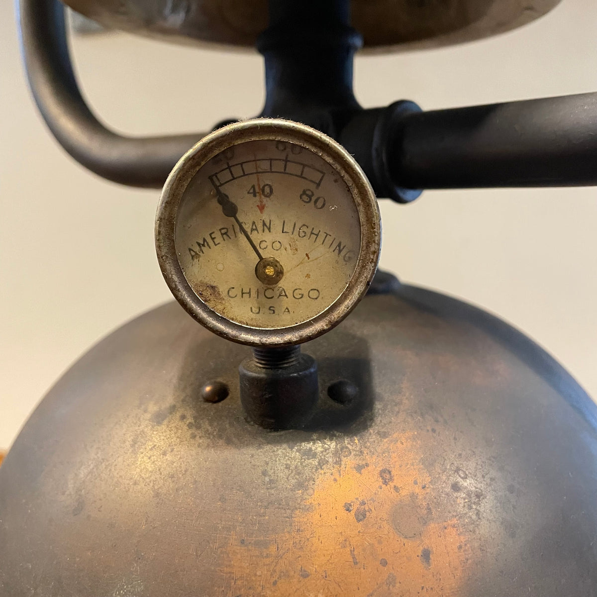 1900's AMERICAN LIGHTING.Co CHICAGO
Arc Lamp