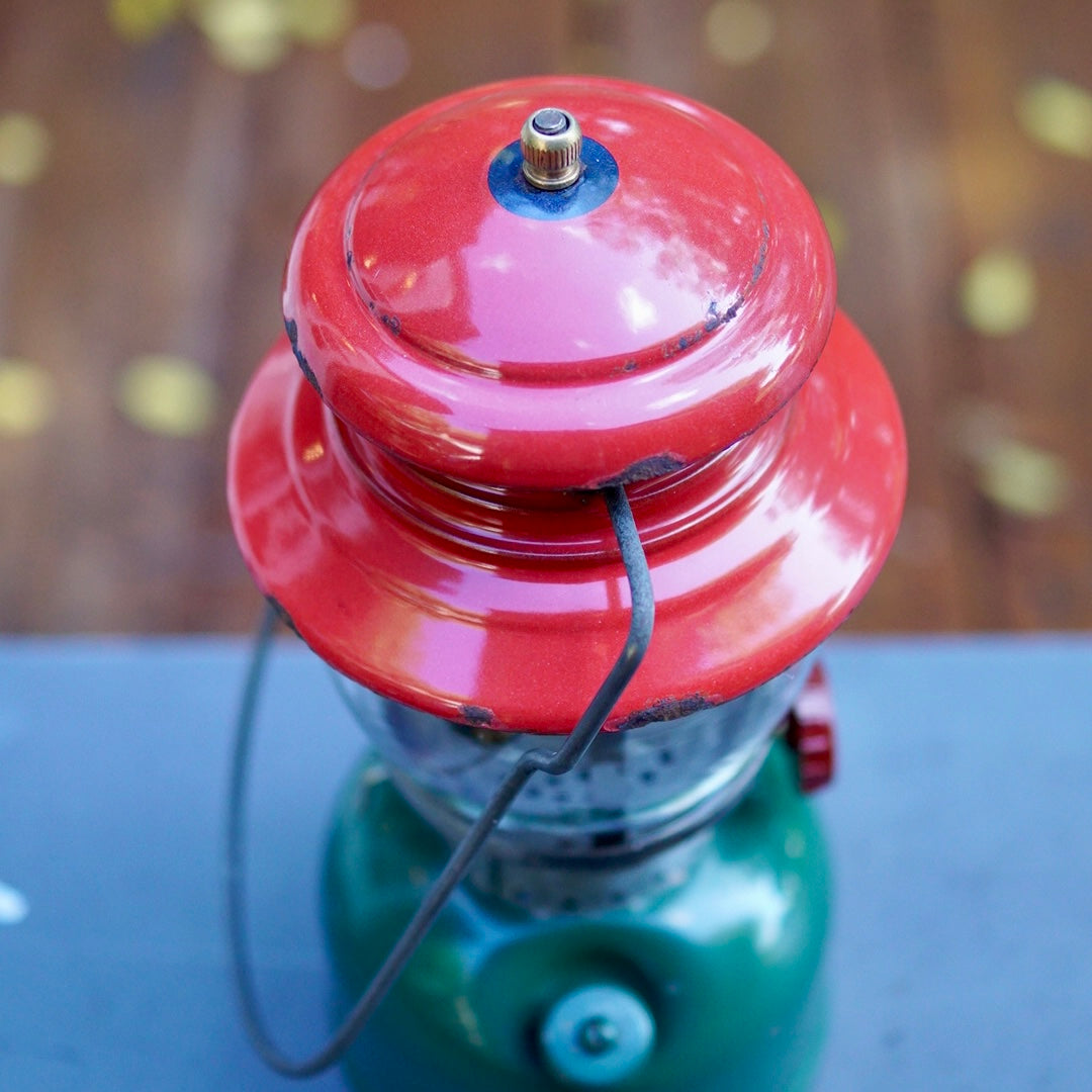 1951/8 COLEMAN 200A Christmas