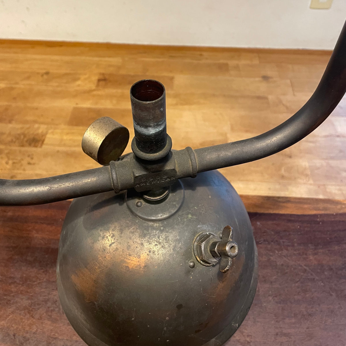 1900's AMERICAN LIGHTING.Co CHICAGO
Arc Lamp