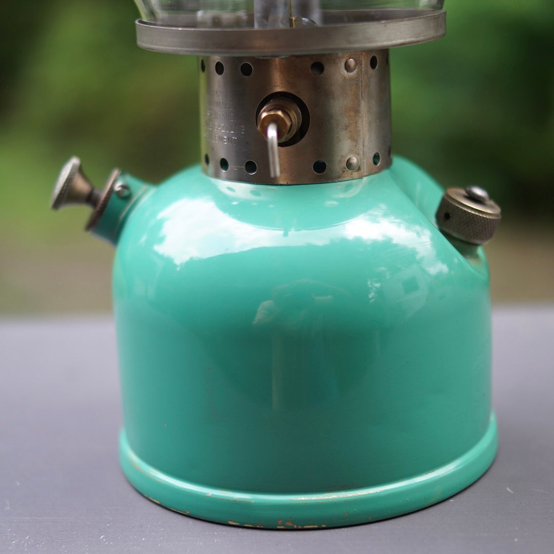 1947/3 COLEMAN 242B Canada Seafoam