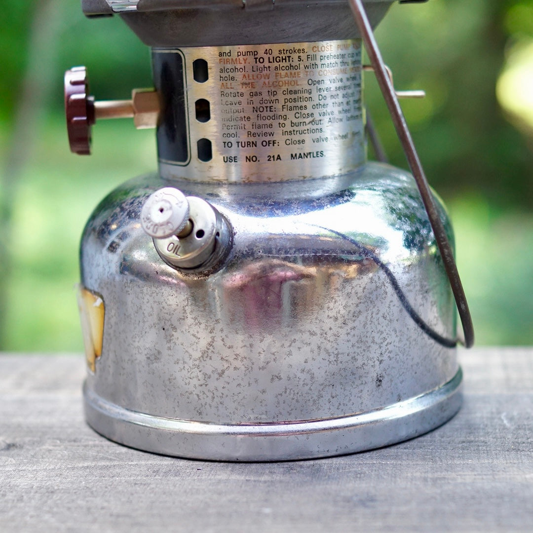 1976/1 COLEMAN 231-720 Kerosene Lantern