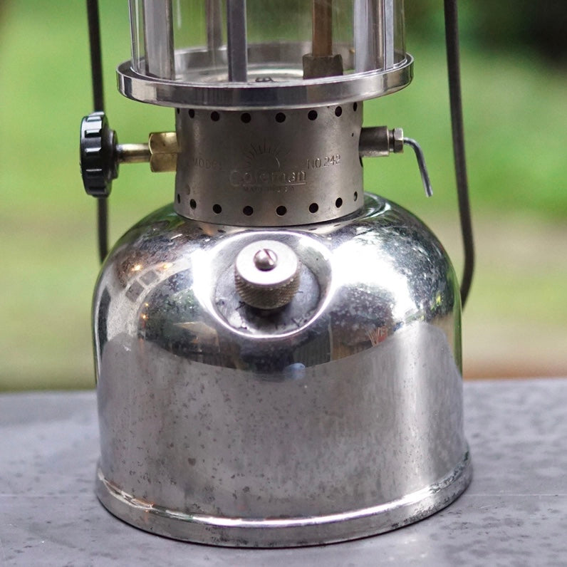 1930's COLEMAN 242NL
