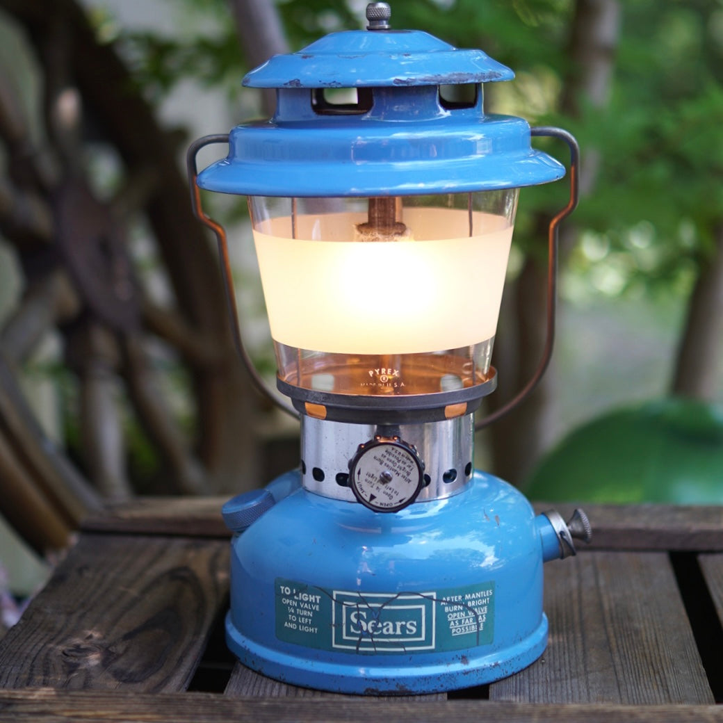 1971/2 SEARS 72215        Single mantle lantern