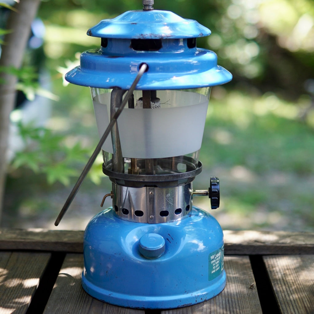1971/2 SEARS 72215        Single mantle lantern