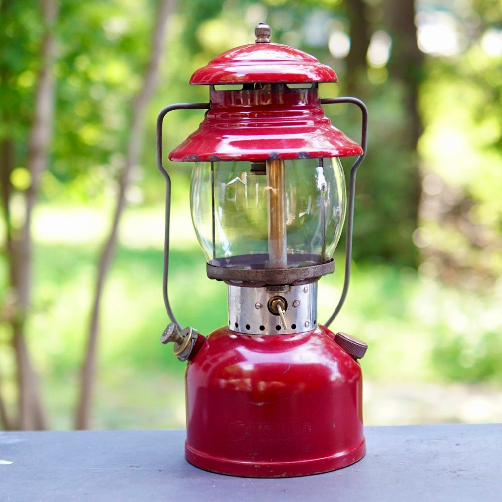 1961/10 COLEMAN 200A Burgundy