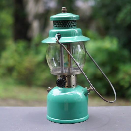 1947/3 COLEMAN 242B Canada Seafoam