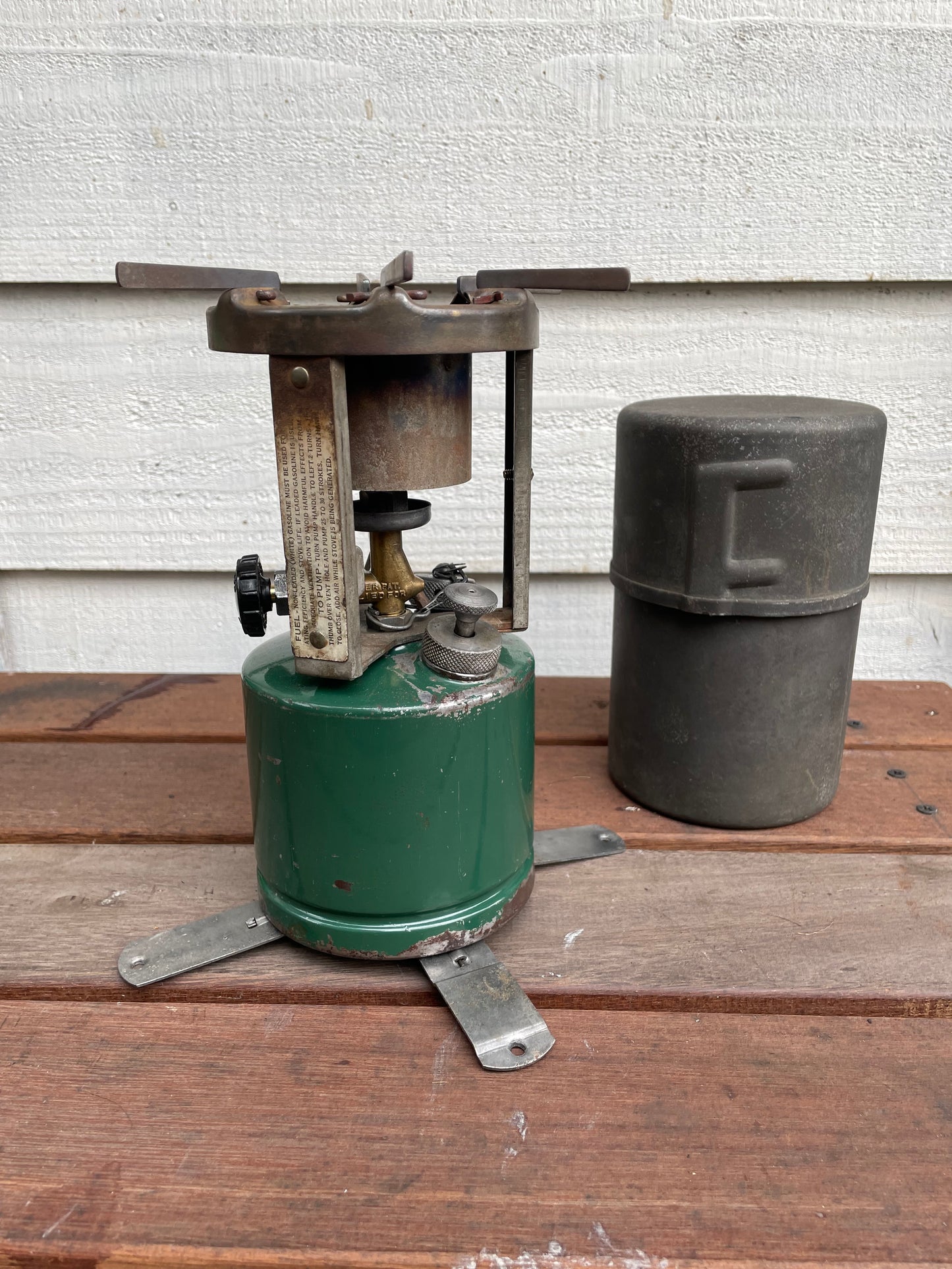 1942's COLEMAN520 GI POCKET STOVE