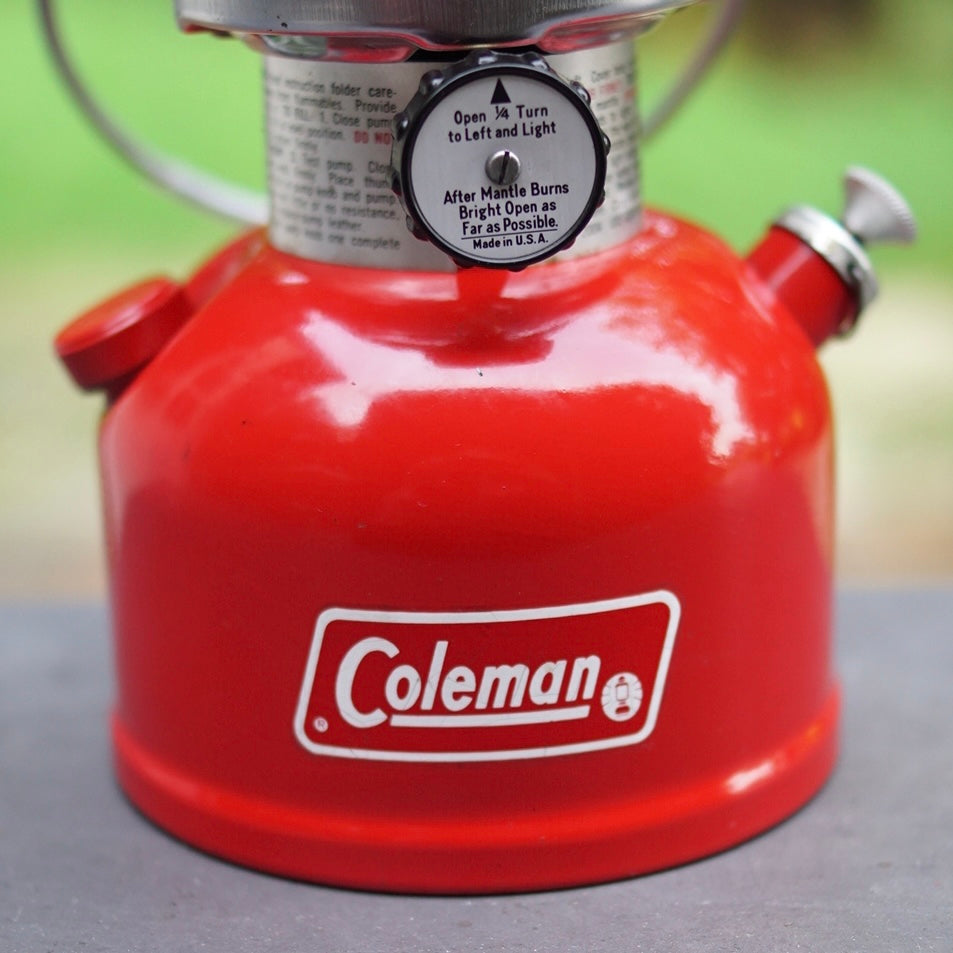 1975/9 COLEMAN 200A  White Border