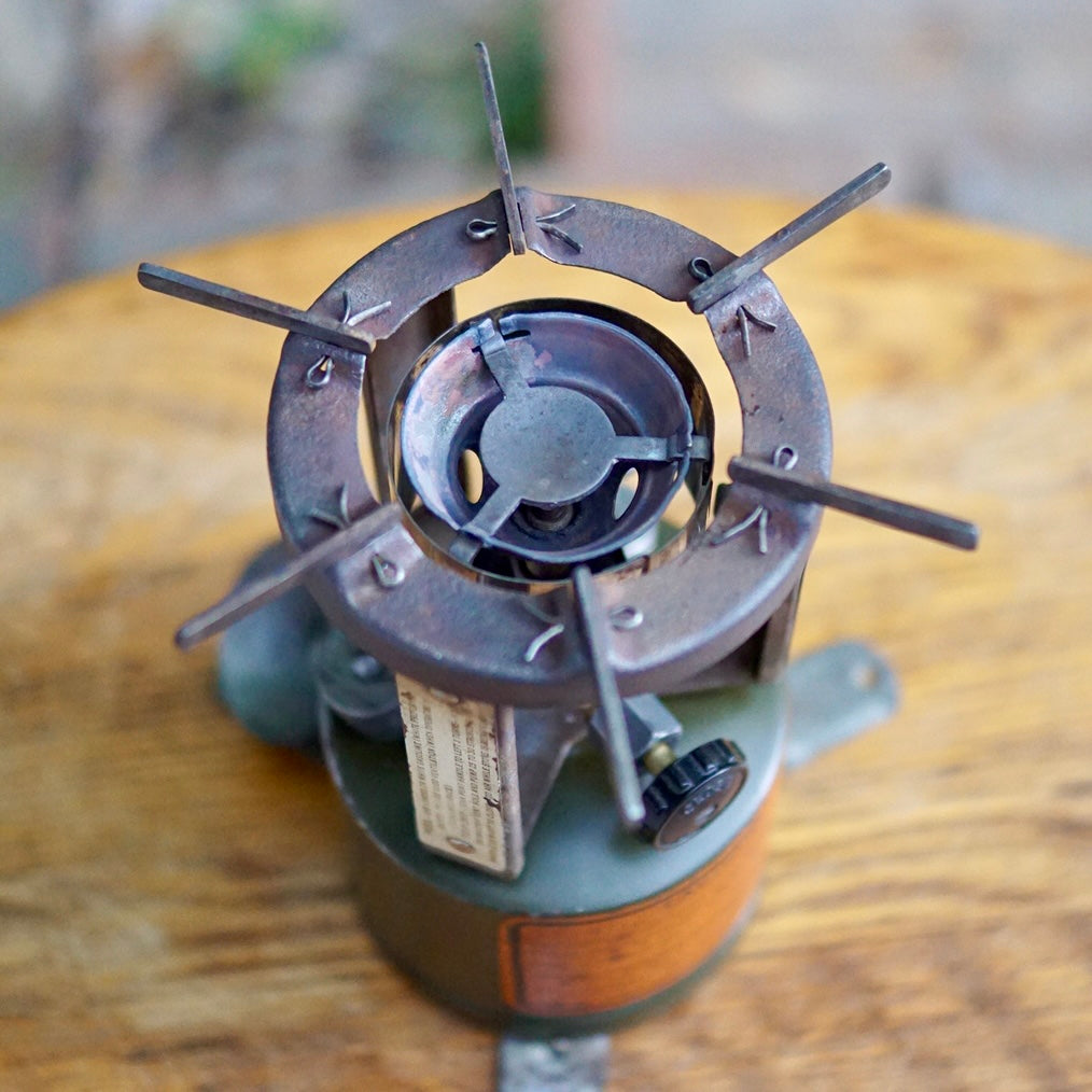1943's COLEMAN520 GI POCKET STOVE