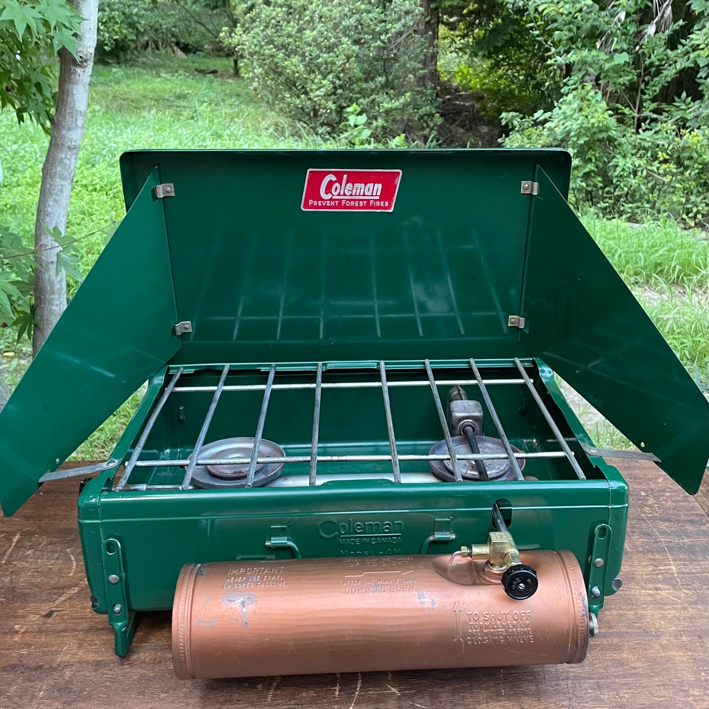 1950's COLEMAN Canada 4M Two Burner Stove