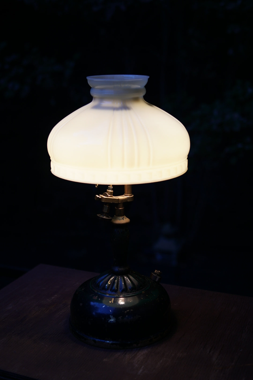 1920's COLEMAN 117 LAMP with 443 Shade